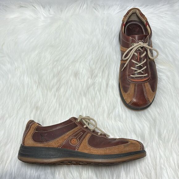 ECCO Yak Two Tone Leather Sneakers Sz 7.5 - Picture 1 of 7